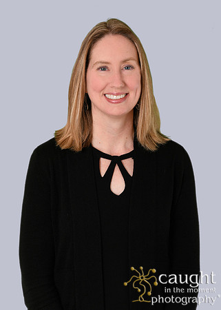 004R Lori Stiffler on gray