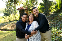 068 Marinez Family Portraits in Fullerton