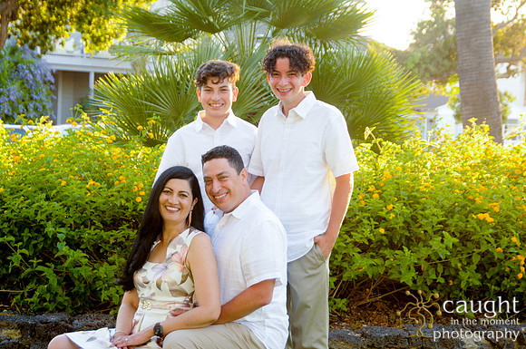 033 Duran Family Portraits in Long Beach