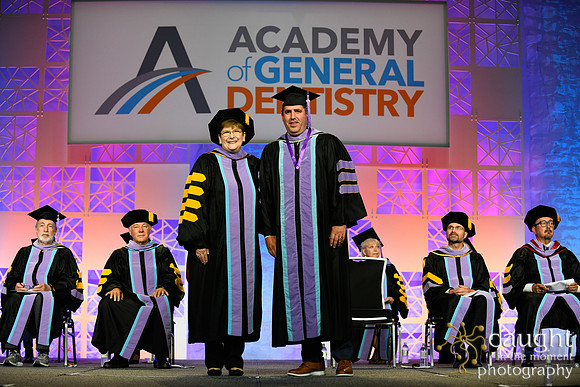020 AGD2021 Convocation Stage 1344
