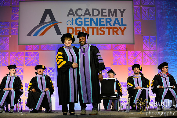 043 AGD2021 Convocation Stage 1372