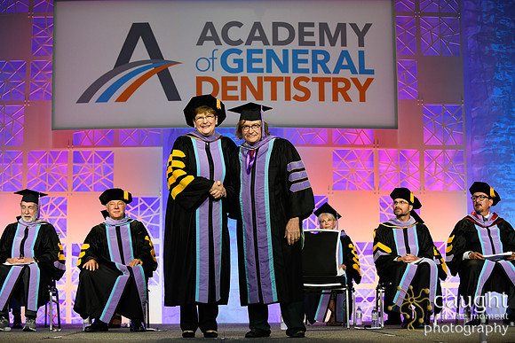 046 AGD2021 Convocation Stage 1375