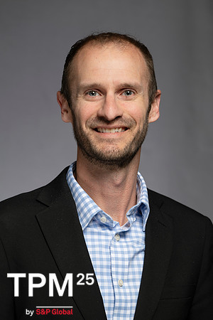 552 TPM25 Professional Headshots