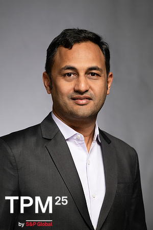 825 TPM25 Professional Headshots