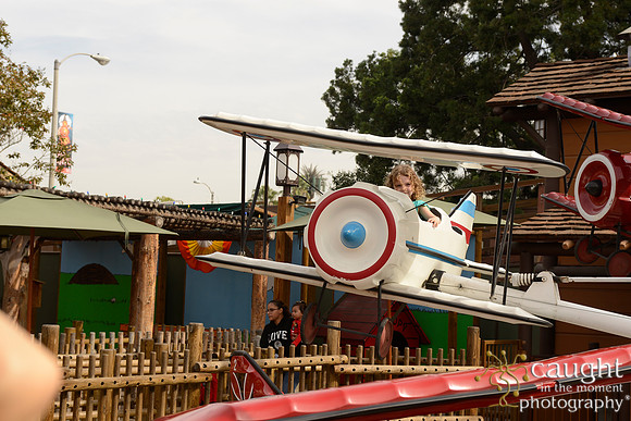 014 Family Portraits at Knott's 2016