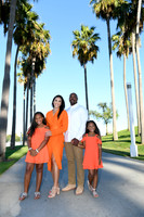 Thomas Family Portraits in Long Beach