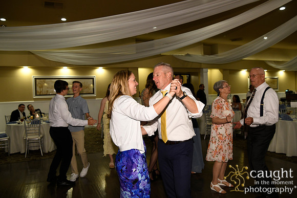 437 Rasmussen Wedding - Dancing & Cake