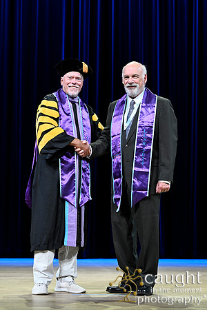 2156 AGD2024 Convocation Stage