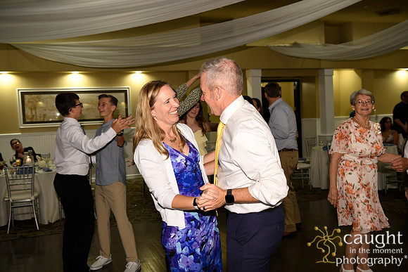438 Rasmussen Wedding - Dancing & Cake