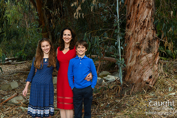 041 Trone Family Portraits in Seal Beach 2024