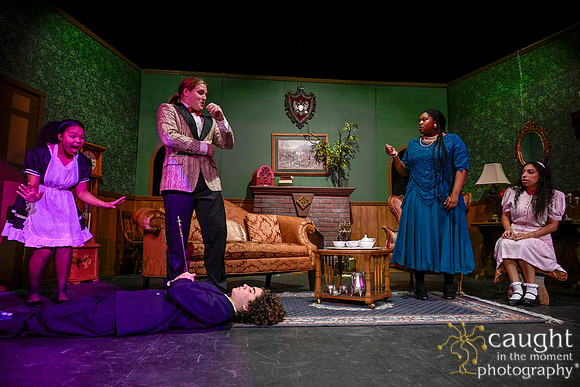 007 The Murder Mystery at the Murder Mystery