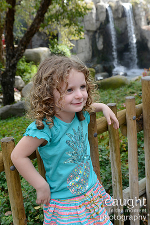 068 Family Portraits at Knott's 2016