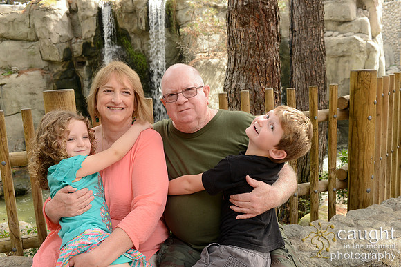 036 Family Portraits at Knott's 2016
