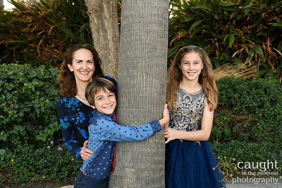 020 Trone Family Portraits in Long Beach 2023
