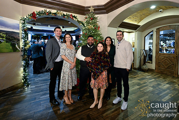 056 Agendia Holiday Party Portraits 2023
