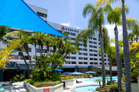 049 Marriott Long Beach Airport