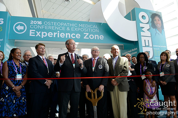 164 OMED 2016-Exhibit Hall