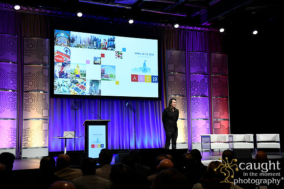 119 AAE 2019 in Montreal - Keynote with Mike Walsh