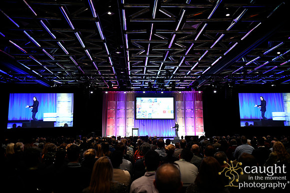 132 AAE 2019 in Montreal - Keynote with Mike Walsh