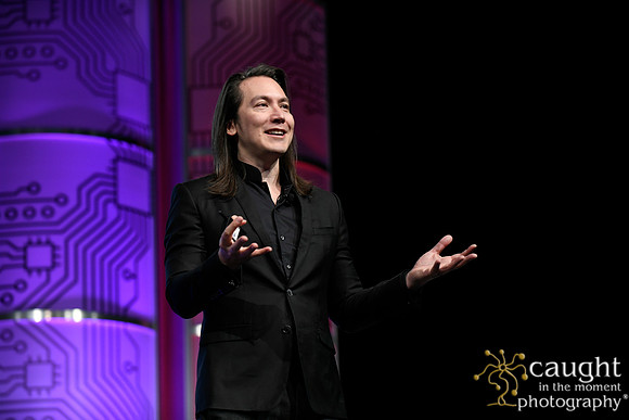 102 AAE 2019 in Montreal - Keynote with Mike Walsh