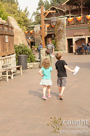 011 Family Portraits at Knott's 2016