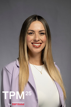 330 TPM25 Professional Headshots