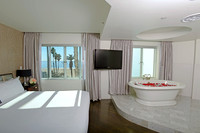 bedroom6daytime