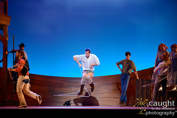 010 Oklahoma rehearsal