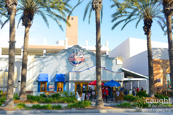 003 Breakfast with Santa at Bubba Gump Anaheim GardenWalk