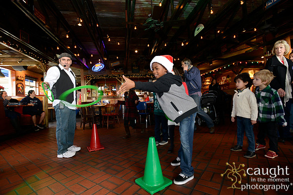 081 Breakfast with Santa at Bubba Gump Anaheim GardenWalk