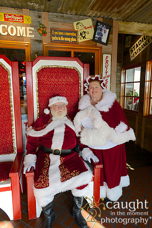 027 Breakfast with Santa at Bubba Gump Anaheim GardenWalk