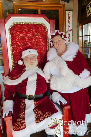 029 Breakfast with Santa at Bubba Gump Anaheim GardenWalk