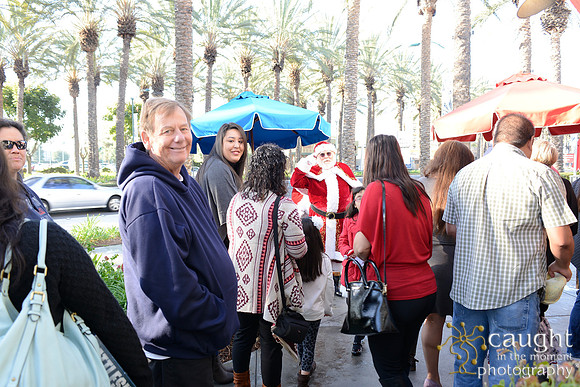 006 Breakfast with Santa at Bubba Gump Anaheim GardenWalk