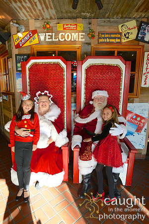 043 Breakfast with Santa at Bubba Gump Anaheim GardenWalk