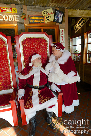031 Breakfast with Santa at Bubba Gump Anaheim GardenWalk