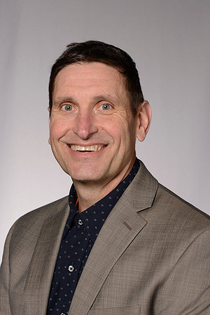 254 STS2024 Headshots