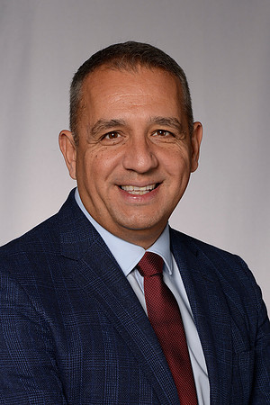 320 STS2024 Headshots