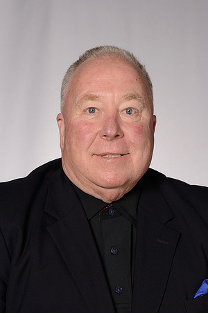660 STS2024 Headshots