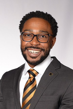 711 STS2024 Headshots