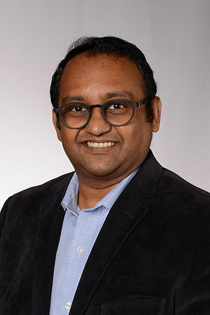 1556 STS2024 Headshots