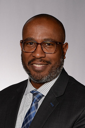 2135 STS2024 Headshots