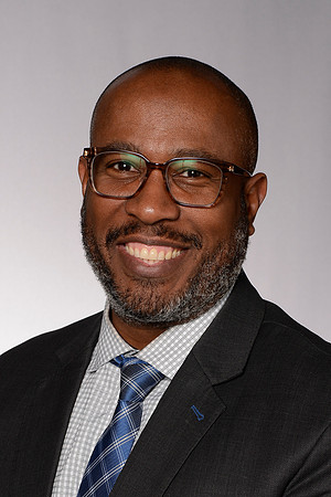2136 STS2024 Headshots