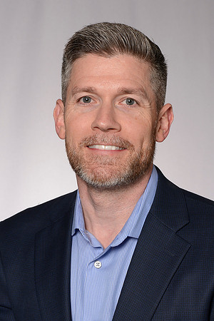 2235 STS2024 Headshots