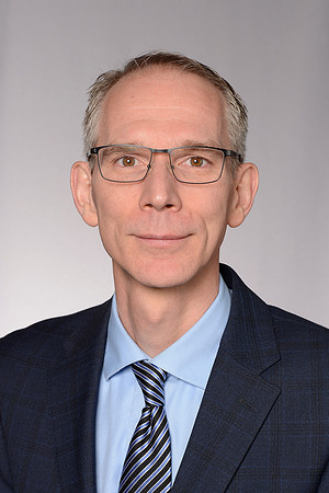 2887 STS2024 Headshots