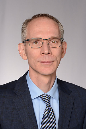 2888 STS2024 Headshots
