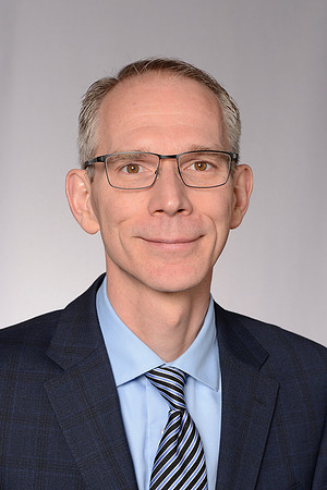 2889 STS2024 Headshots