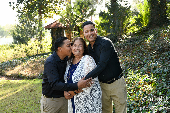 070 Marinez Family Portraits in Fullerton