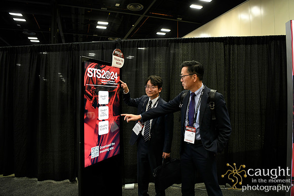 038 STS2024-Registration and Signage