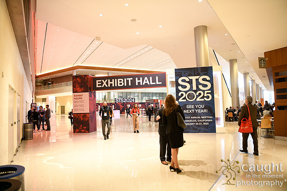 040 STS2024-Registration and Signage