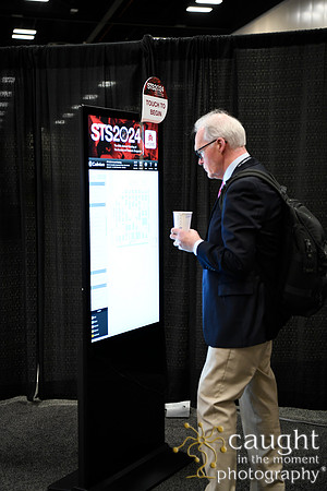 050 STS2024-Registration and Signage